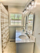 810 W Moore Ave in Stillwater, OK - Building Photo - Building Photo