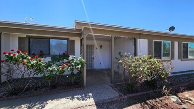 21 Corsica Dr SE in Rio Rancho, NM - Building Photo - Building Photo