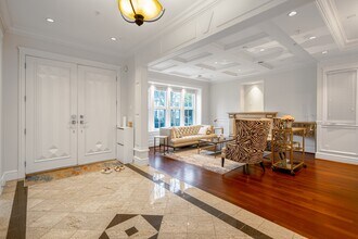 2365 W 21st Ave in Vancouver, BC - Building Photo - Building Photo