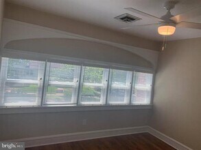 135 Park Pl in Audubon, NJ - Building Photo - Building Photo