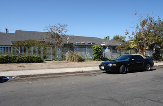 Canyon Creek Village in San Diego, CA - Building Photo - Building Photo