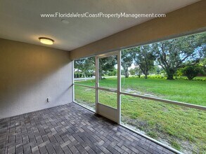 2880 S Shade Ave in Sarasota, FL - Building Photo - Building Photo