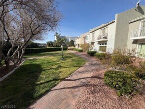 698 Tam O Shanter in Las Vegas, NV - Building Photo - Building Photo