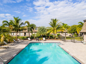 Sunset Place Apartments in West Palm Beach, FL - Building Photo