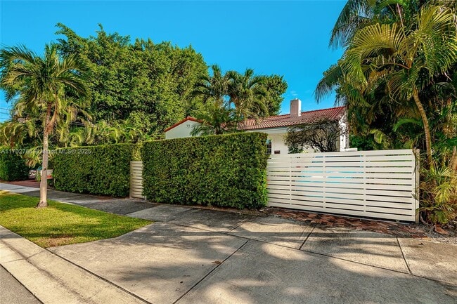 108 2nd Dilido Terrace in Miami Beach, FL - Building Photo - Building Photo