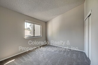 4641 S Fraser Cir in Aurora, CO - Building Photo - Building Photo