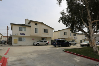 4095 Texas St in San Diego, CA - Foto de edificio - Building Photo
