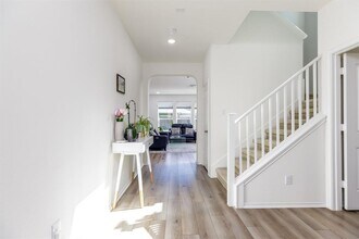 216 Espresso Dr in Austin, TX - Building Photo - Building Photo