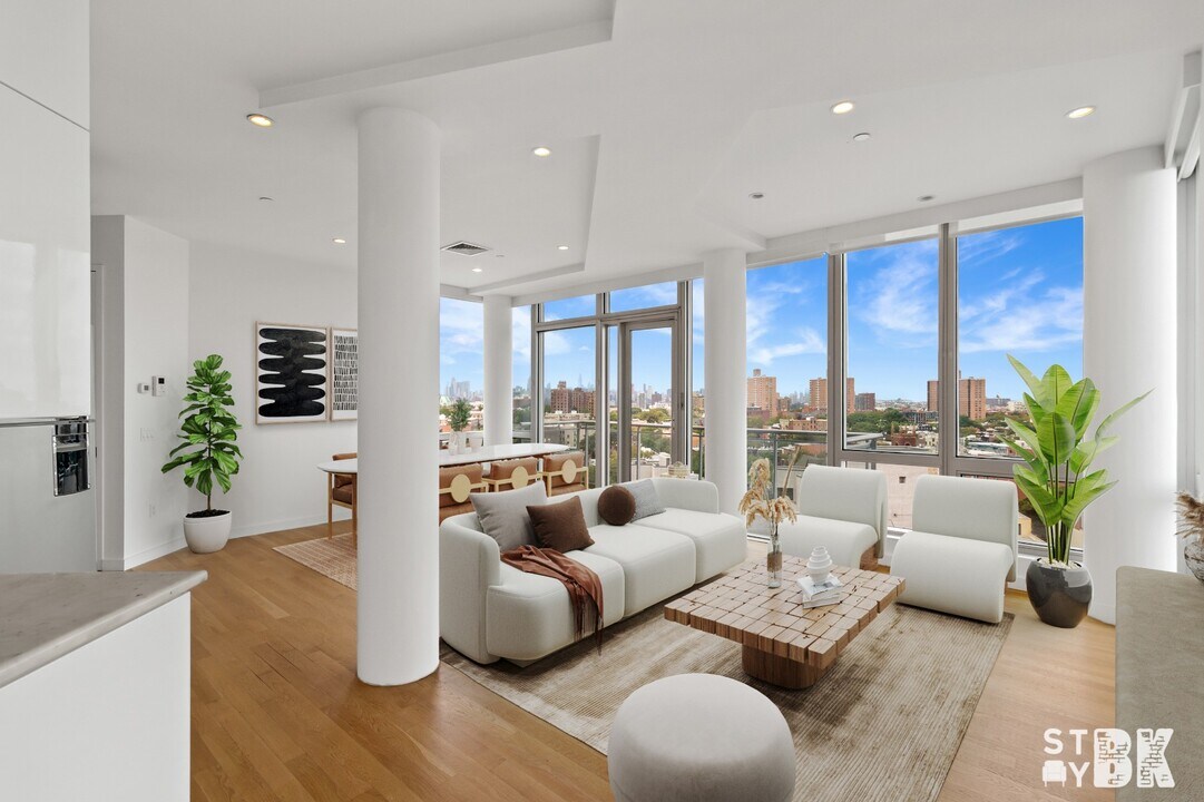 525 Clinton Ave in Brooklyn, NY - Building Photo