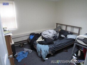 1247 Commonwealth Ave in Boston, MA - Building Photo - Building Photo