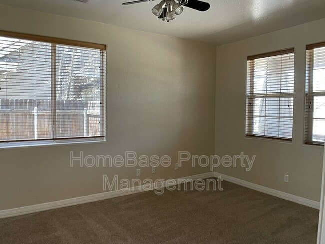 533 W Nugget Trail in Flagstaff, AZ - Building Photo - Building Photo