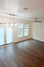 13070 Lawsons Creek Ln in Houston, TX - Building Photo - Building Photo