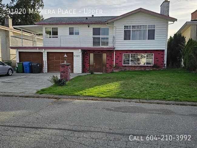 property at 31920 Madiera Pl