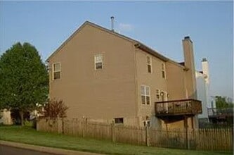 906 Hamilton Rd in Collegeville, PA - Building Photo - Building Photo