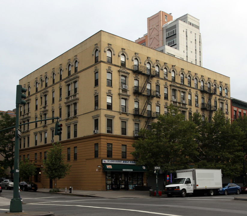 101-109 Lenox Ave in New York, NY - Foto de edificio