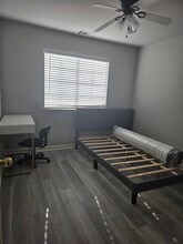 6225 Thicket Ct in Elk Grove, CA - Building Photo - Building Photo