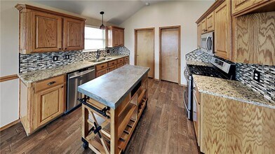 1420 SE 15th St in Moore, OK - Building Photo - Building Photo