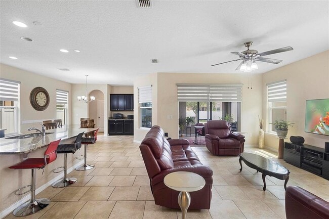 2136 J Lawson Blvd in Orlando, FL - Building Photo - Building Photo
