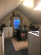 1899 Hyde Park Ave in Boston, MA - Foto de edificio - Building Photo