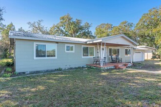 1065 S Whitney St in St. Augustine, FL - Building Photo - Building Photo