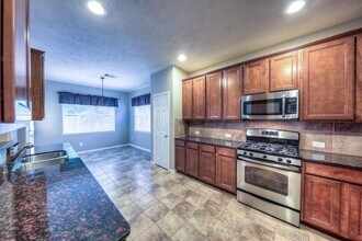 5402 Ringneck Glen Dr in Spring, TX - Foto de edificio - Building Photo