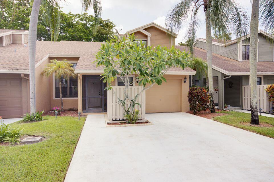 22342 Thousand Pines Ln in Boca Raton, FL - Building Photo