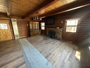 1116 Herbert Ave in South Lake Tahoe, CA - Building Photo - Building Photo