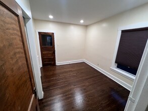 639 Elgin Ave in Forest Park, IL - Building Photo - Building Photo