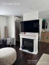 9370 Aire Ct in Windsor, ON - Building Photo - Building Photo