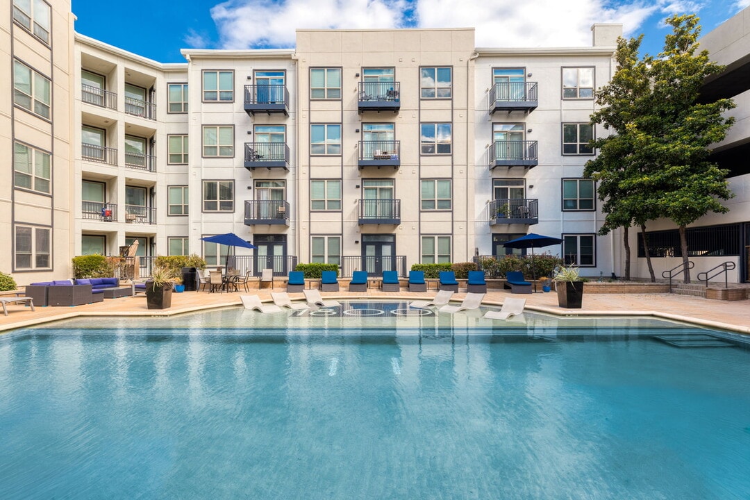 1800 Broadway in San Antonio, TX - Foto de edificio