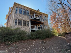 136 Timothy Park Ln in Athens, GA - Building Photo - Building Photo