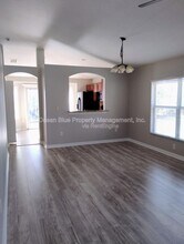 18200 Cypress Bay Pkwy in Land O Lakes, FL - Building Photo - Building Photo