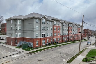 Blair Lofts in Cincinnati, OH - Foto de edificio - Building Photo