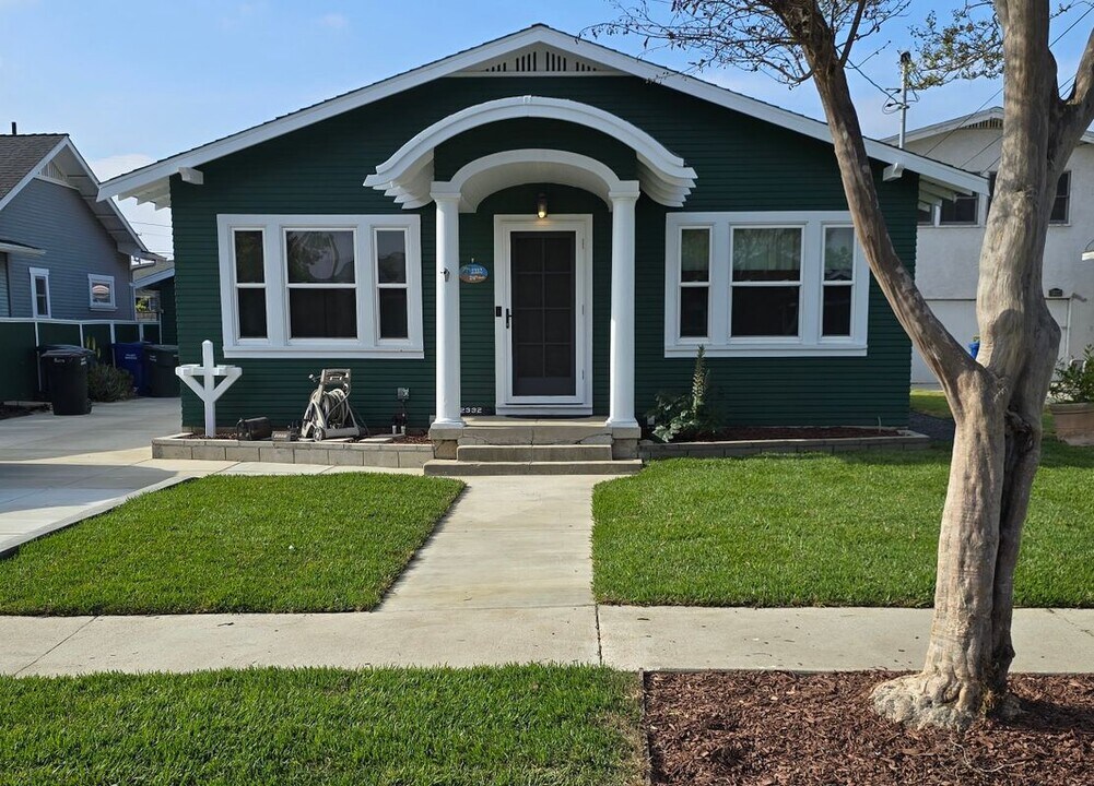 2332 248th St in Lomita, CA - Building Photo