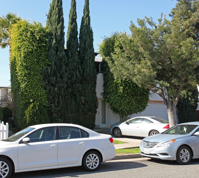 1530 Harvard St in Santa Monica, CA - Building Photo - Building Photo