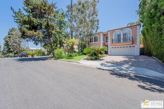 3290 Malcolm Ave in Los Angeles, CA - Building Photo - Building Photo