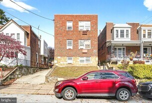 514 Seville St, Unit E in Philadelphia, PA - Building Photo