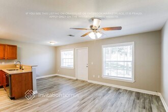 140 Carol Susan Ln in Fort Pierce, FL - Building Photo - Building Photo