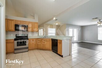 224 Quiet Oak Ct in Davenport, FL - Building Photo - Building Photo