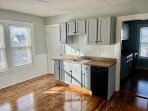 88 Weston St in Brockton, MA - Building Photo - Building Photo