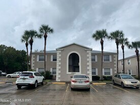 4135 Cedar Creek Cir in Merritt Island, FL - Building Photo