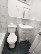 123 Elm St in Yonkers, NY - Building Photo - Building Photo