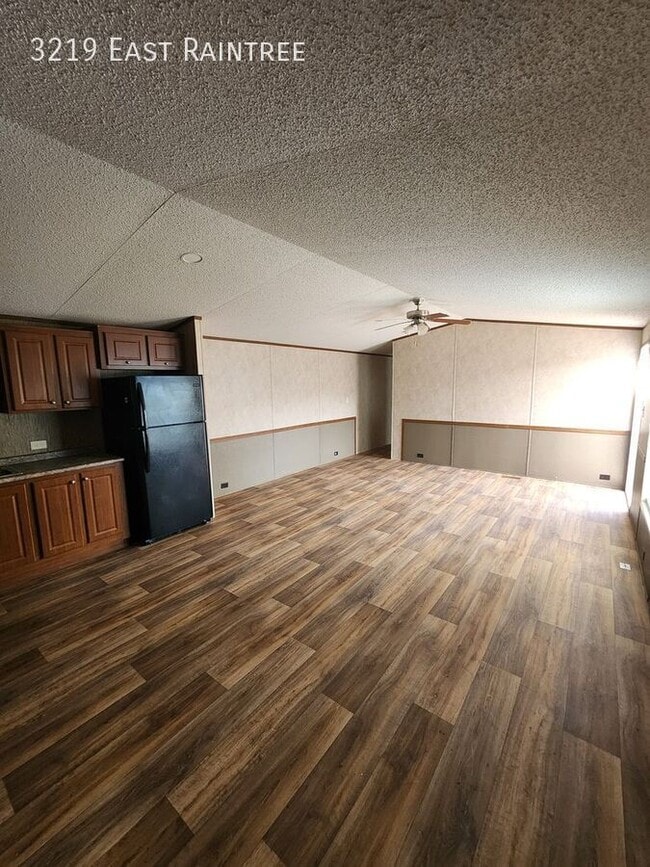 3219 E Raintree Dr in Stillwater, OK - Building Photo - Building Photo