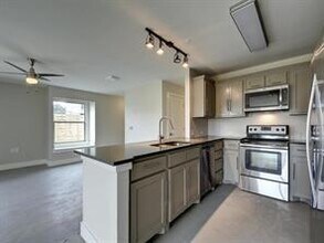 11805 Alpheus Ave in Austin, TX - Building Photo - Building Photo