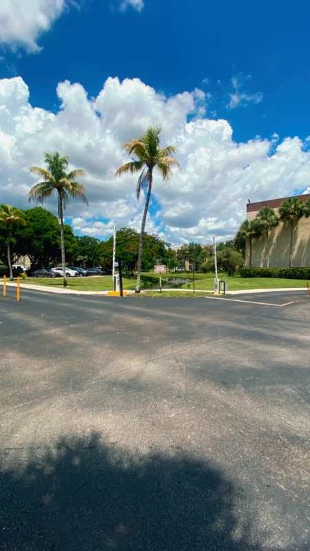3341 NW 47th Terrace in Lauderdale Lakes, FL - Building Photo - Building Photo