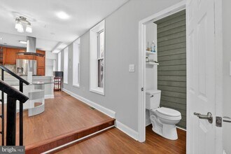 2319 E Somerset St in Philadelphia, PA - Building Photo - Building Photo