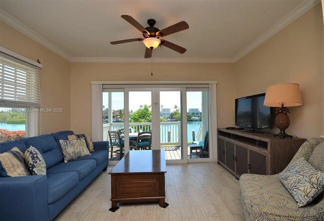 property at 7046 Harbor Village Dr