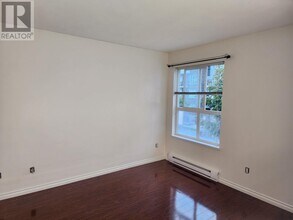 2393 Welcher Ave in Port Coquitlam, BC - Building Photo - Building Photo