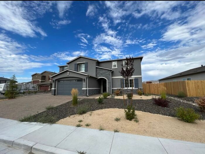 7867 S Hat Creek Ct in Sparks, NV - Building Photo