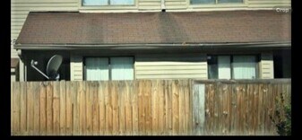 5666 Encino Cove in Memphis, TN - Building Photo